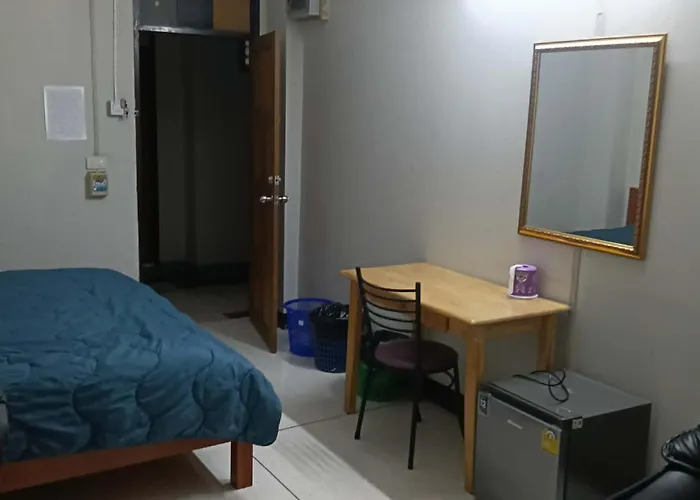 Apartment Viriyapon 1st Floor *