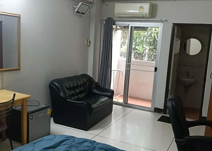 Viriyapon 1st Floor *